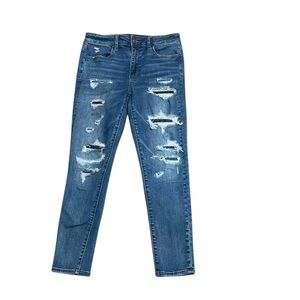 American Eagle Super Stretch Distressed Skinny Jeans Size 8